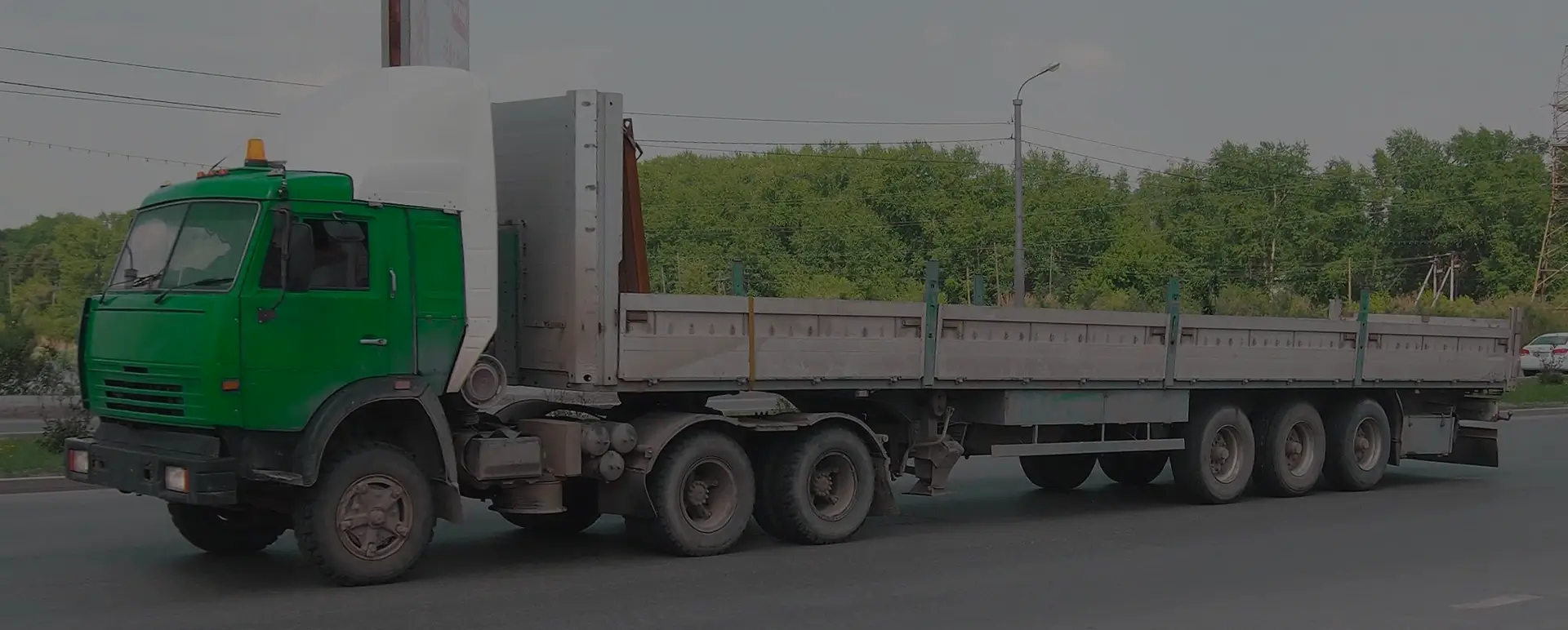 Онлайн калькулятор для расчета международной доставки грузов в городе Салаир (Сибирский округ - Кемеровская область - Кузбасс) с услугой аренды автотранспорта